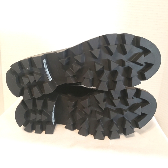 Schutz Joseane Boots in Shiny Black Nylon Size 7B - Picture 9 of 15